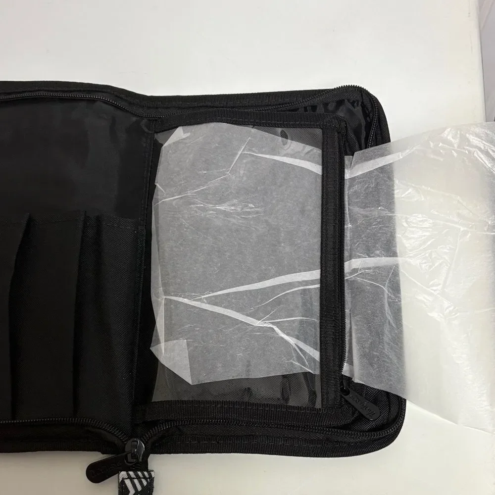 NWT Thirty-One Black and White Makeup Bag